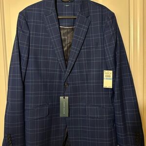 Perry Ellis Suit Jacket & Pants